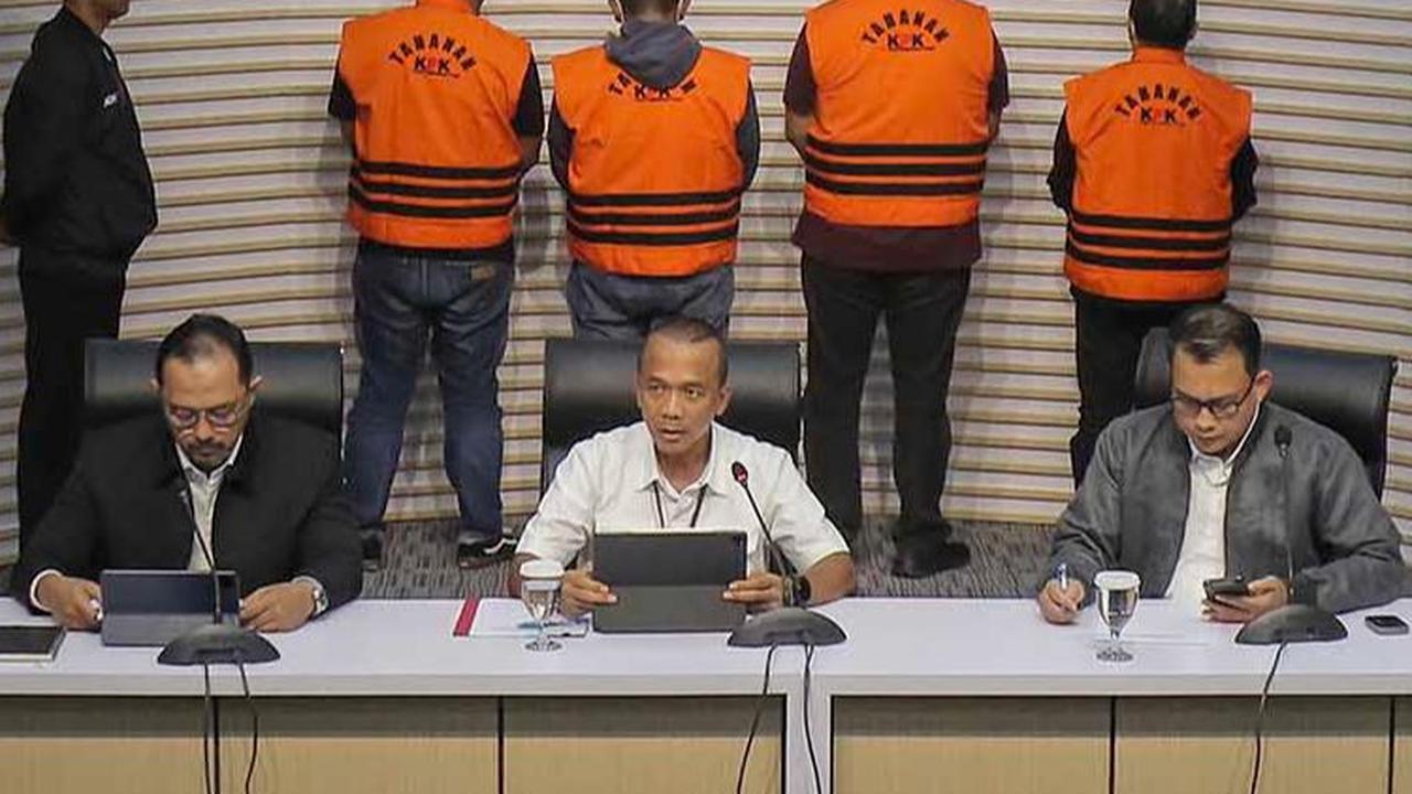 Keempat tersangka saat ini langsung dilakukan penahanan selama 20 hari guna pemeriksaan lebih lanjut.<br>