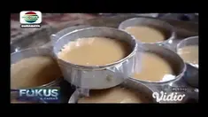 Menjelang perayaan Tahun Baru Imlek 2571 pada tanggal 25 Januari 2020 membawa berkah tersendiri bagi produsen kue keranjang di Kabupaten Mojokerto, Jawa Timur dalam satu hari produksi kue tersebut bisa mencapai 100 kue keranjang.