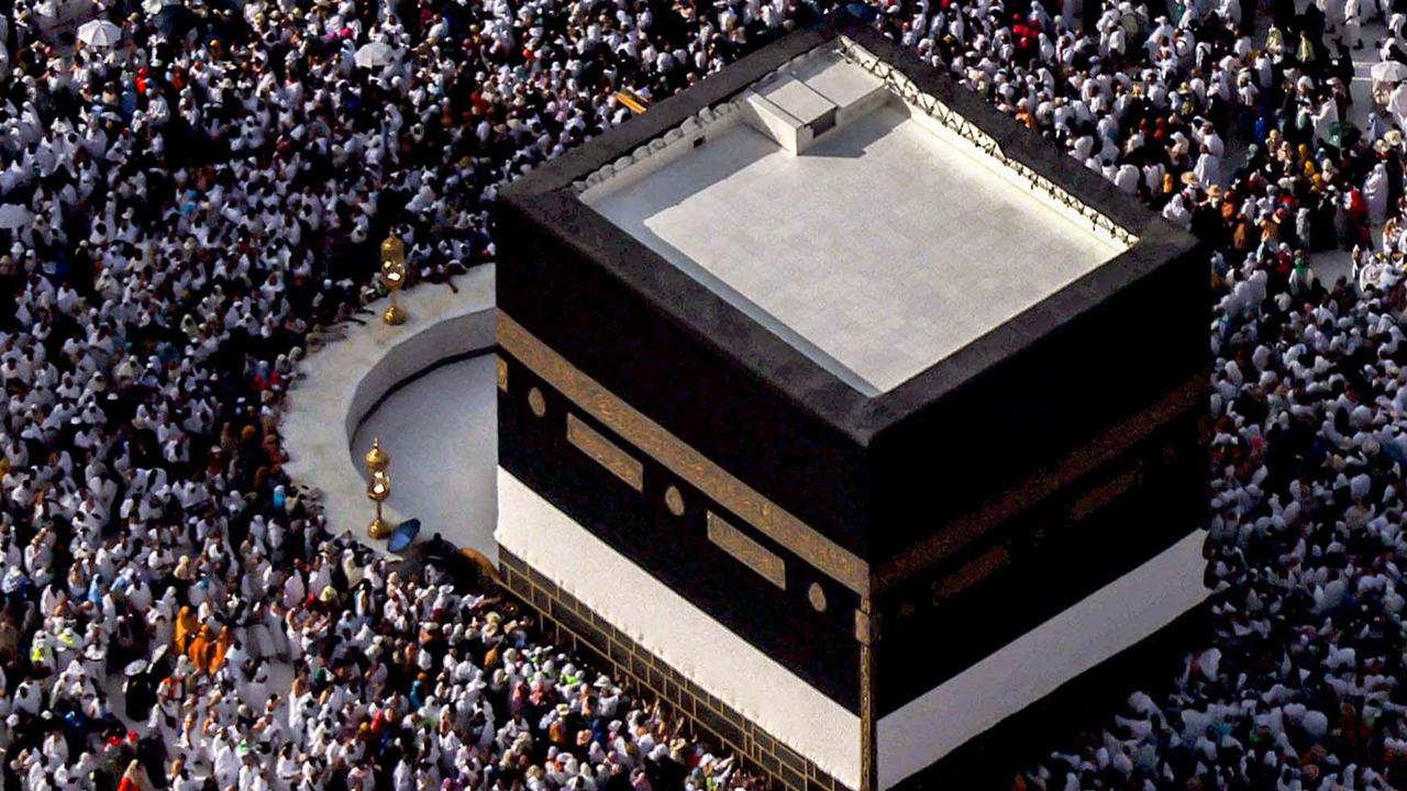 FOTO: Suasana Ka’bah Jelang Puncak Haji di Masjidil Haram