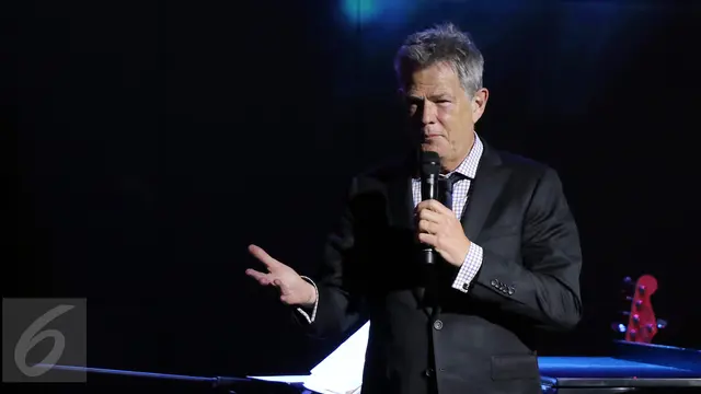 20160311-David Foster Kembali Hibur Jakarta Lewat Konser Up Close and Personal