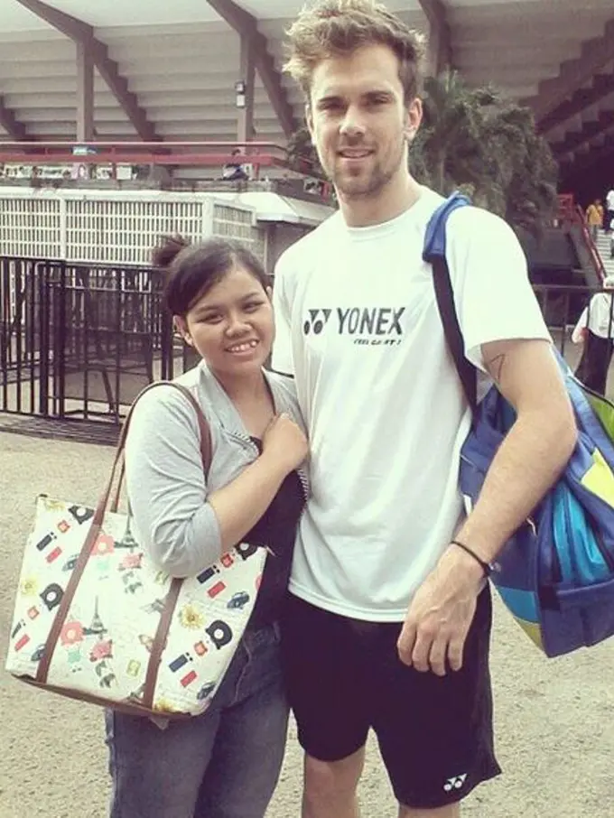 Heboh Selfie Bareng Pemain Indonesia Open 2015