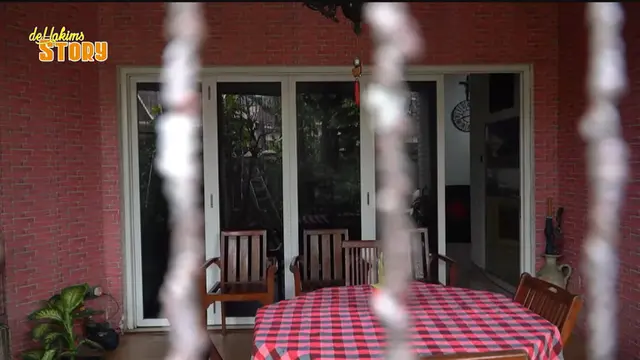 Rumah Jeremy Teti. [Foto: YouTube/DeHakims]