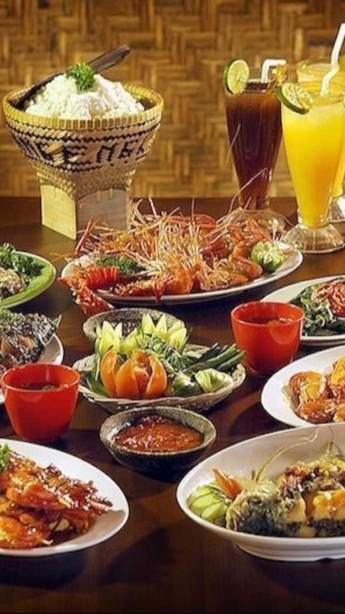 <b>Gubug Makan Mang Engking</b>