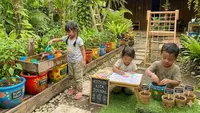 6 Inspirasi Kebun Buah Mini Sekaligus Taman Bermain Anak, Edukatif dan Seru