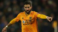 4. Joao Moutinho - Moutinho adalah pemain yang memiliki jam terbang tinggi di berbagai kompetisi antar klub Eropa. Gelandang asal Portugal ini mampu menjadi pengisi lini tengah Wolves yang dapat diandalkan dalam membangun serangan. (AFP/Paul Harding)