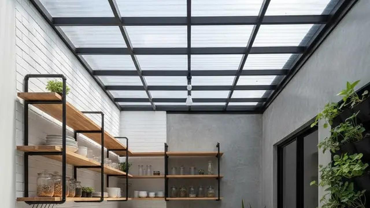 12 Inspirasi Dapur Outdoor Lahan Sempit dengan Meja Cor Minimalis Tren 2025