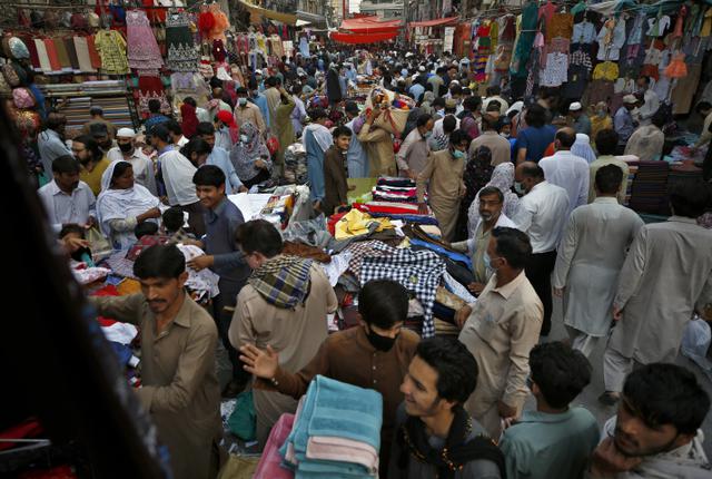 Pakistan Akan Lockdown Jelang Lebaran