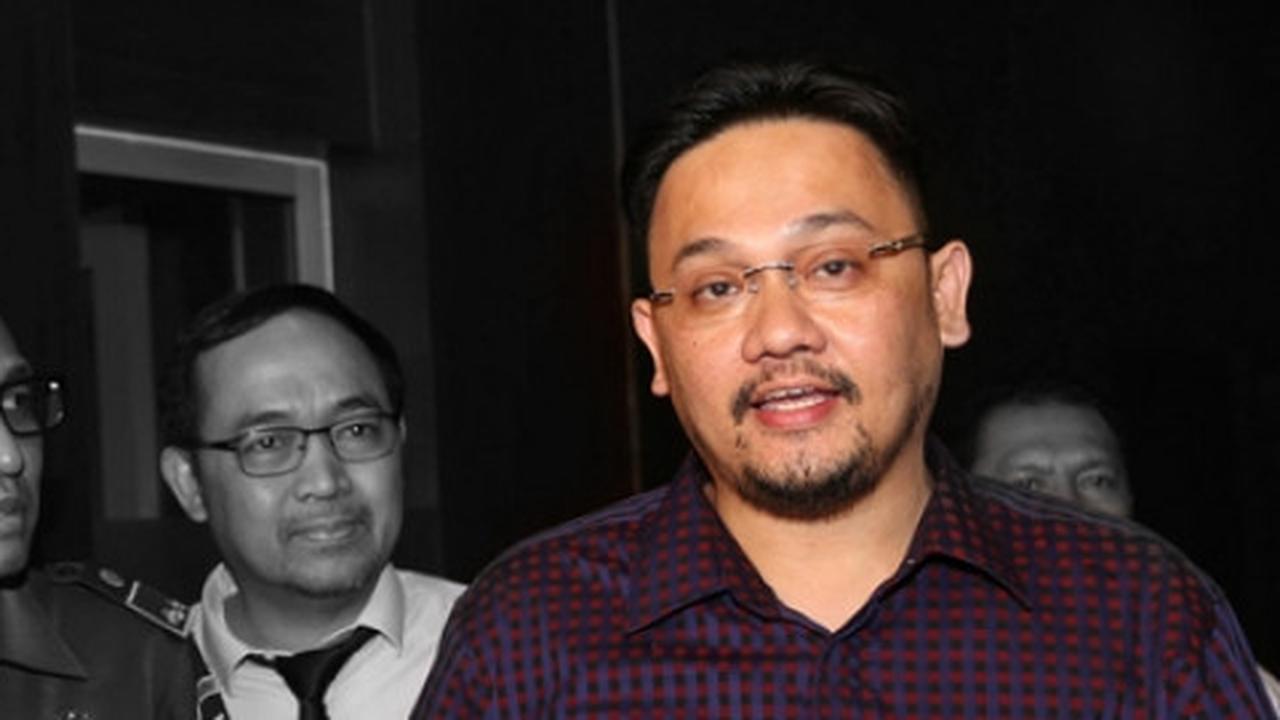 Kasihan! Sekarang Farhat Abbas ke mana-mana naik taksi