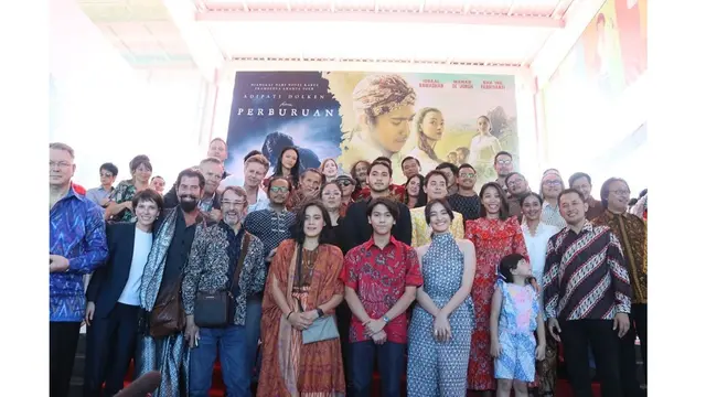 Gala Premiere Film Bumi Manusia dan Perburuan di Surabaya