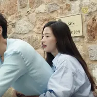 Lee Min Ho dan Jun Ji Hyun di Legend of the Blue Sea. (via SBS)