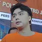 Leon Dozan putra Willy Dozan telah ditetapkan sebagai tersangka dugaan penganiayaan terhadap Rinoa Aurora dan penghinaan terhadap institusi Polri. (Foto: Dok. YouTube Intens Investigasi)