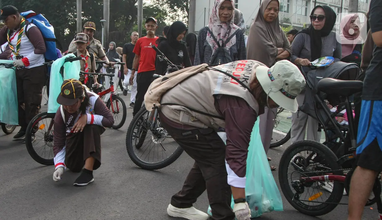 Peringatan Hari Lingkungan Hidup Sedunia juga mendorong aksi untuk melindungi Bumi. (merdeka.com/Arie Basuki)