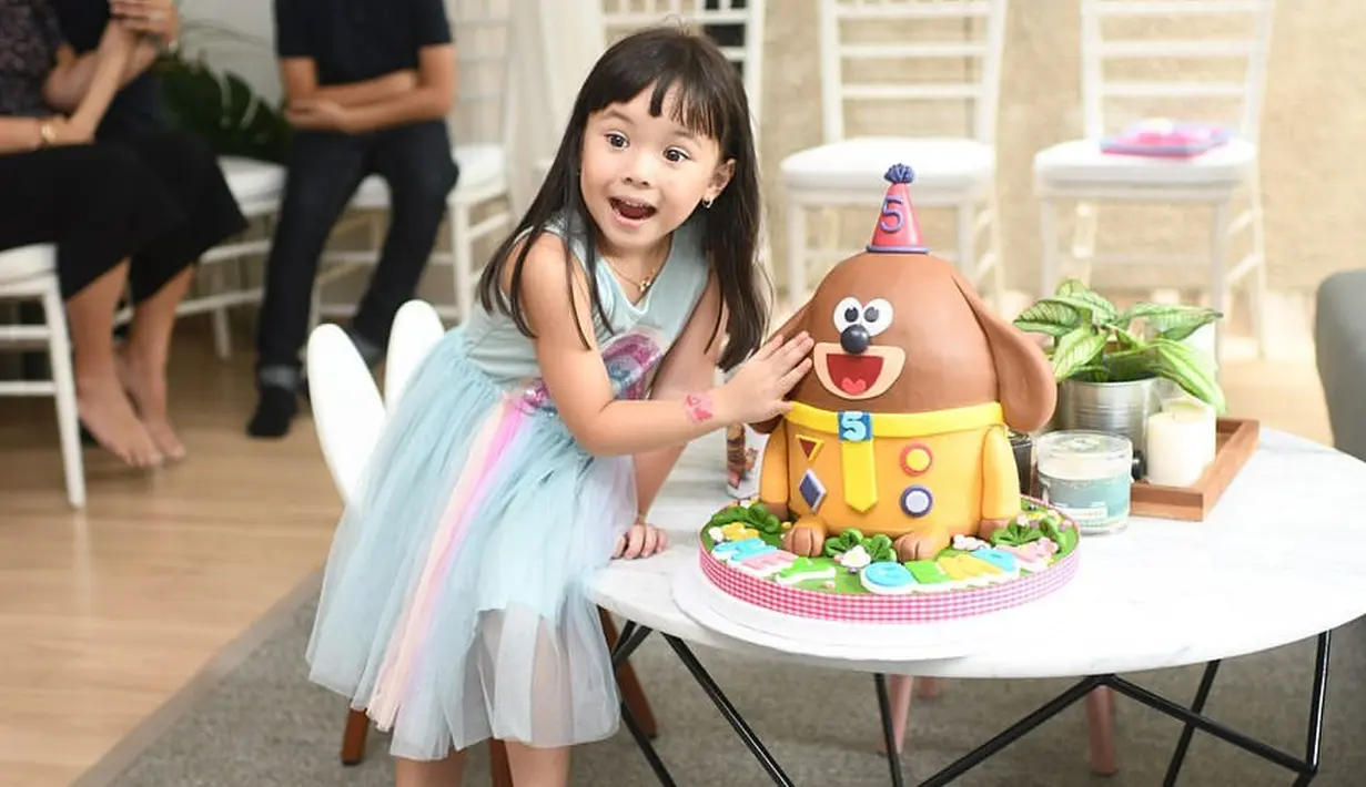 (Instagram/gisel_la)