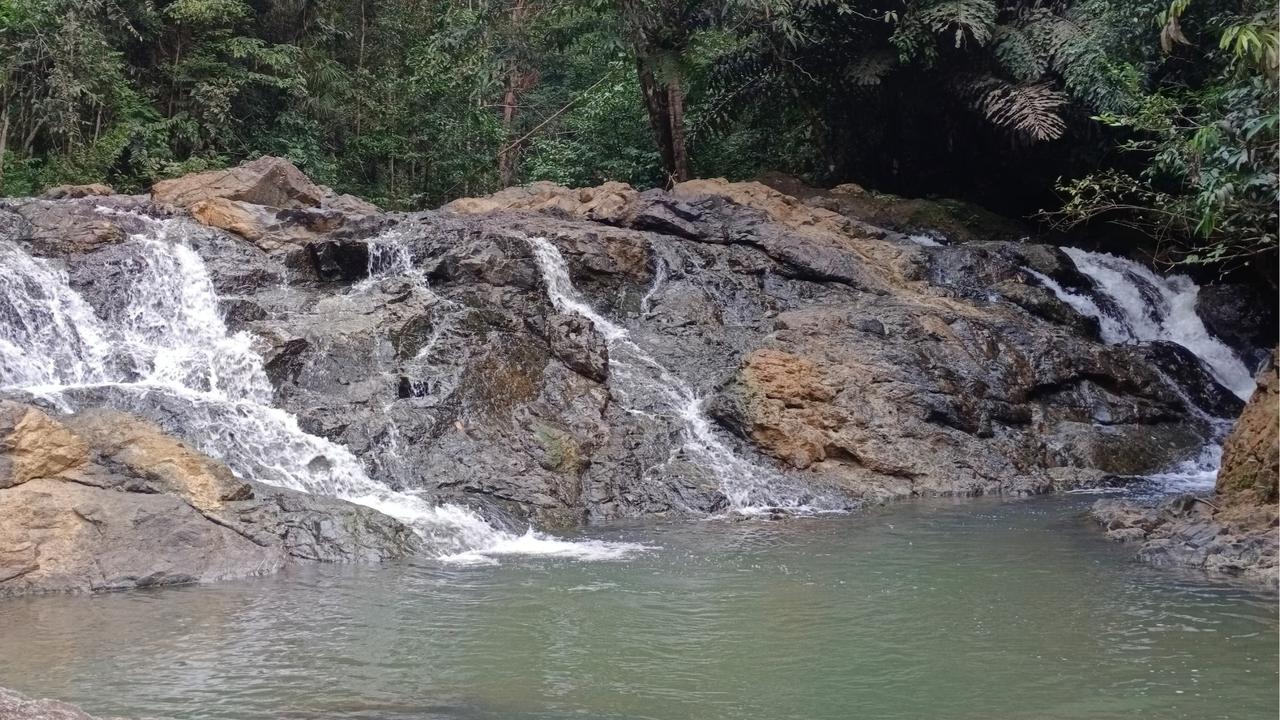 Indahnya Air Terjun Doyam Turu Lempesu