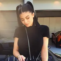 Beberapa hari lalu Kylie Jenner baru saja berulang tahun yang ke-20. Tak seperti orang-orang pada umumnya di mana saat ulang tahun merupakan momen yang paling bahagia, namun tidak untuk Kylie. (Instagram/kyliejenner)