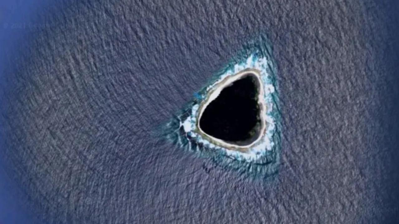 Ada Pulau di Tengah Samudera Pasifik Mirip Lubang Hitam jika Dilihat dari Google Maps