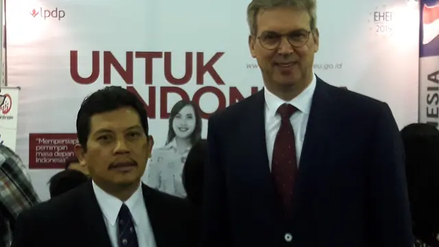 Dirjen SDID Kemenristekdikti RI, Prof. Dr. Ali Ghufron dan Dubes Uni Eropa untuk Indonesia, Y.M Vincent Piket pada EHEF 2-3 November 2019 di Jakarta (Liputan6.com/Medrel Uni Eropa)