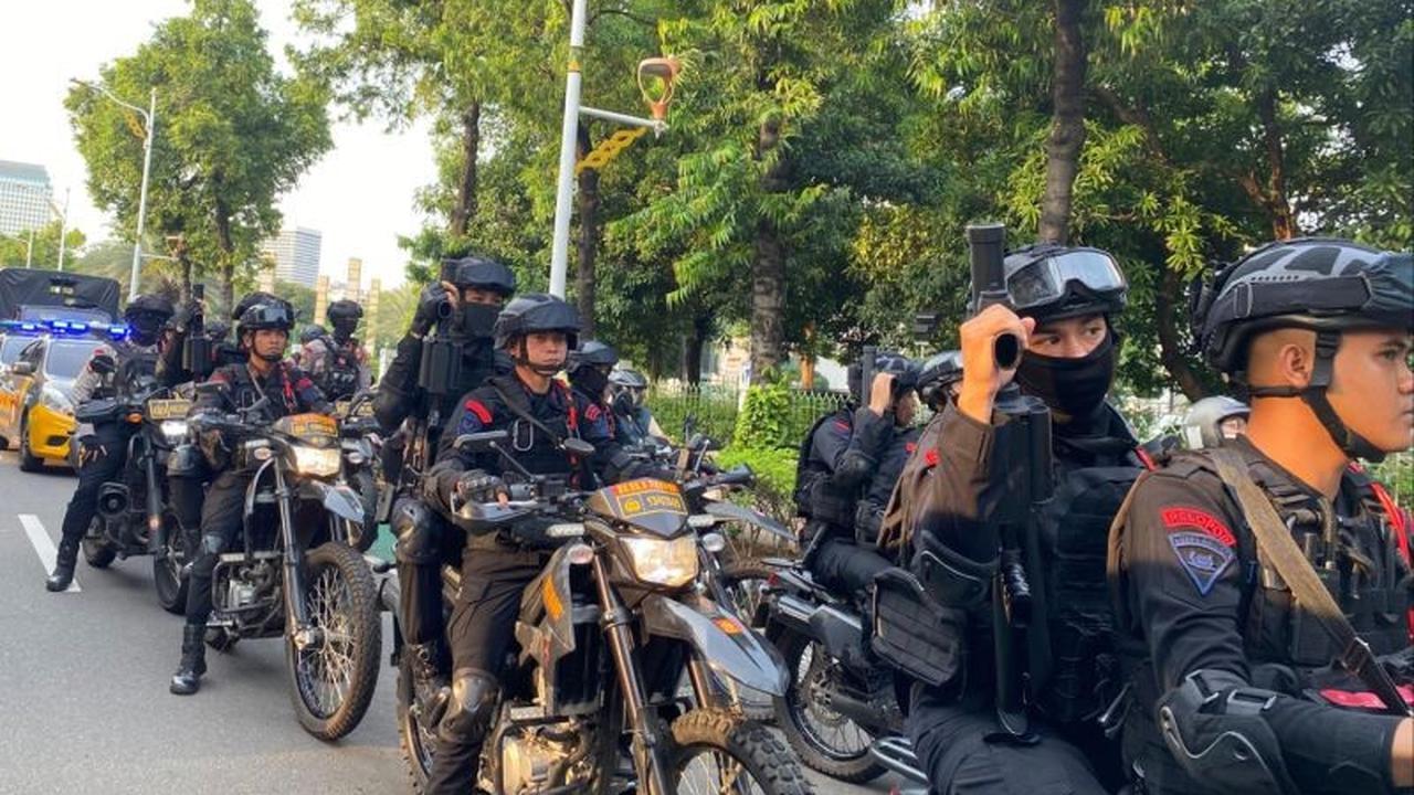 Fakta Unik: 184 Personel Dikerahkan! Polda Metro Jaya Gelar Patroli Skala Besar, Amankan Jakarta Dua Rayon