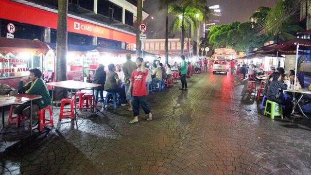 5 Lokasi Wisata Kuliner Ibukota Paling Asyik Di Malam Hari