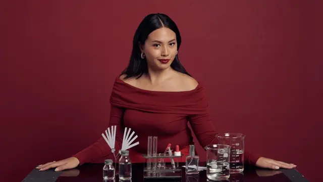 Diah Ayu Lestari kini menjadi Perfumer.