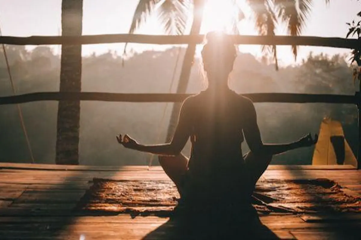 35 Inner Peace Quotes for Peaceful Living and Calm Mind