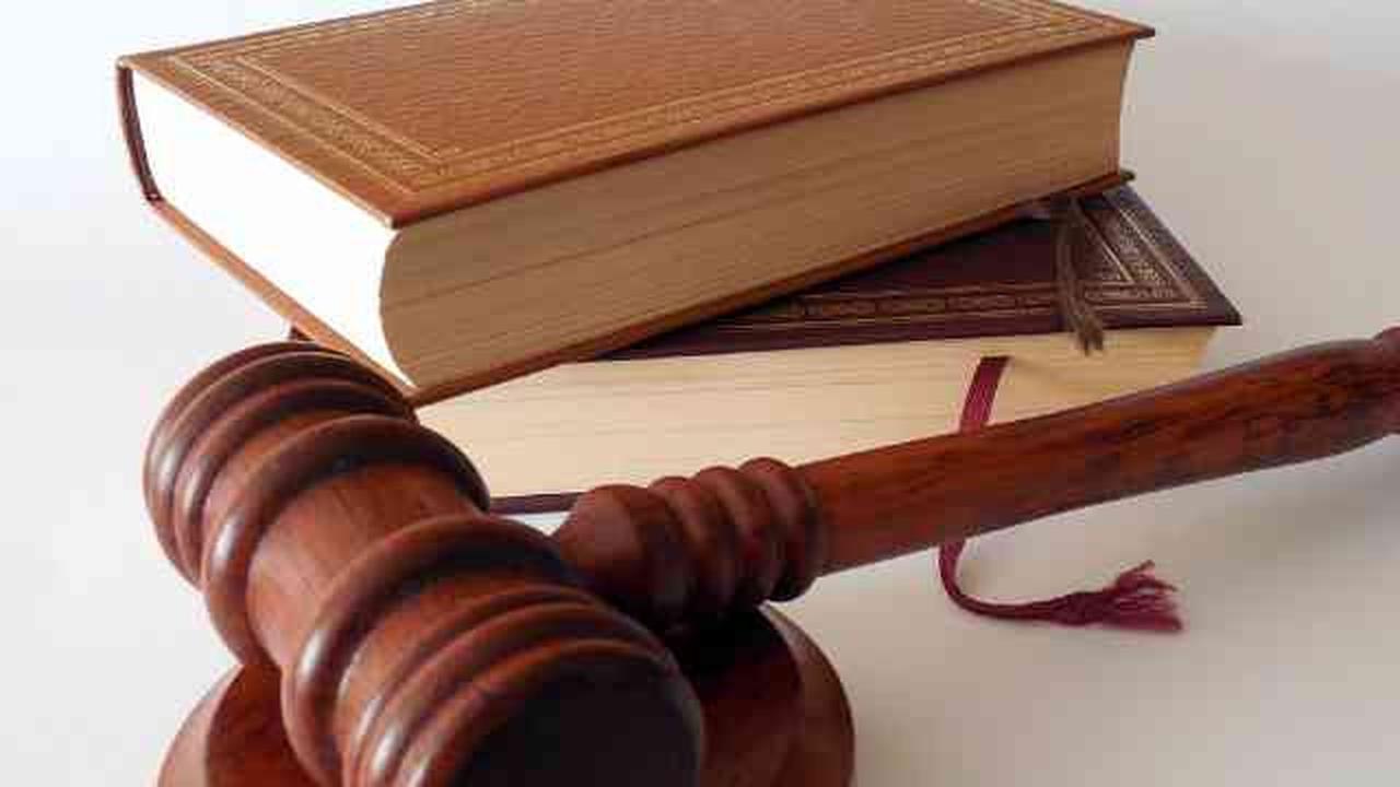 Hakim Vonis Pembunuh Sadis 20 Tahun Penjara di Palu, Adik Korban Emosi