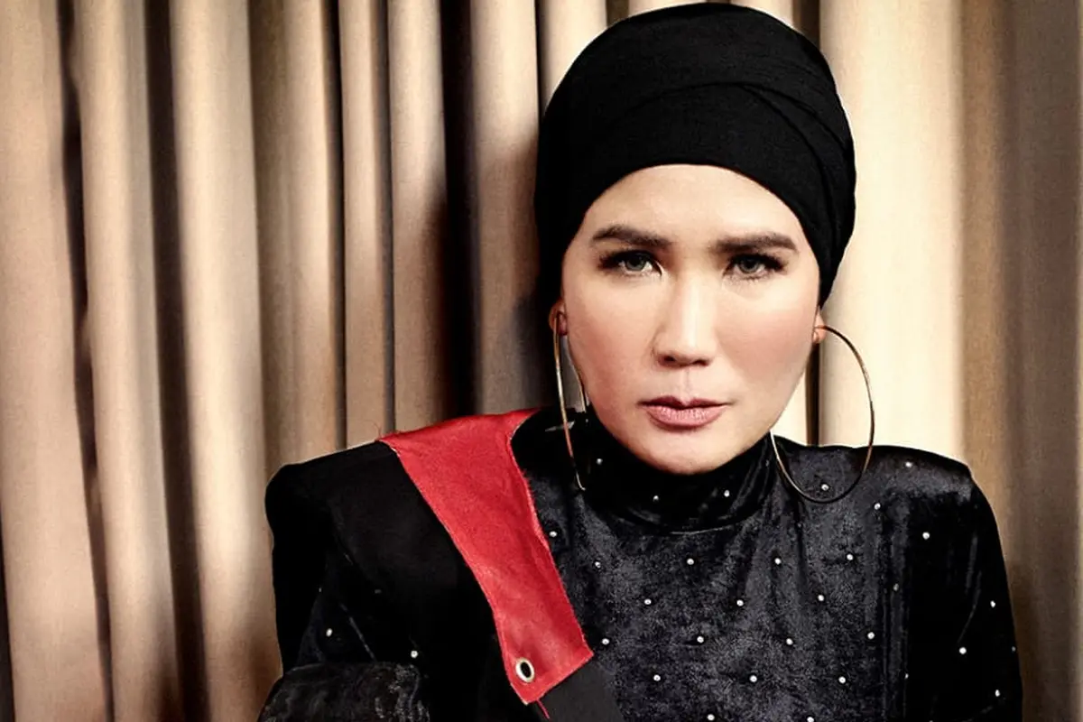 Nicky Astria