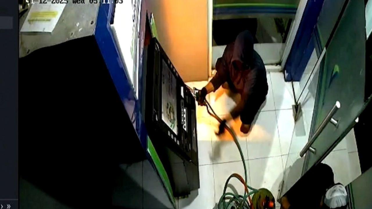 Tukang Las Nekat Bobol Mesin ATM Pakai Gerindra dan Dilas, Terekam CCTV Begini Nasibnya