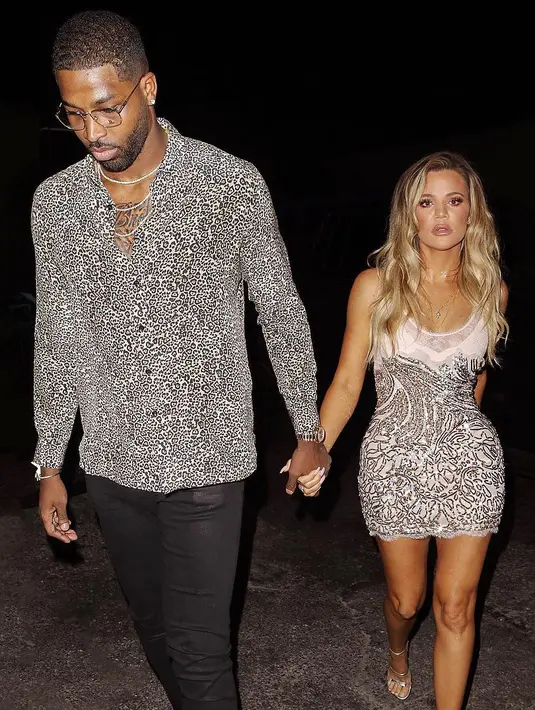 "Tristan benar-benar khawatir Khloe akan melahirkan sebentar lagi," ujar seorang sumber. (instagram/khloekardashian)