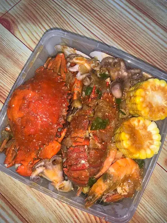 Uyee jaya seafood