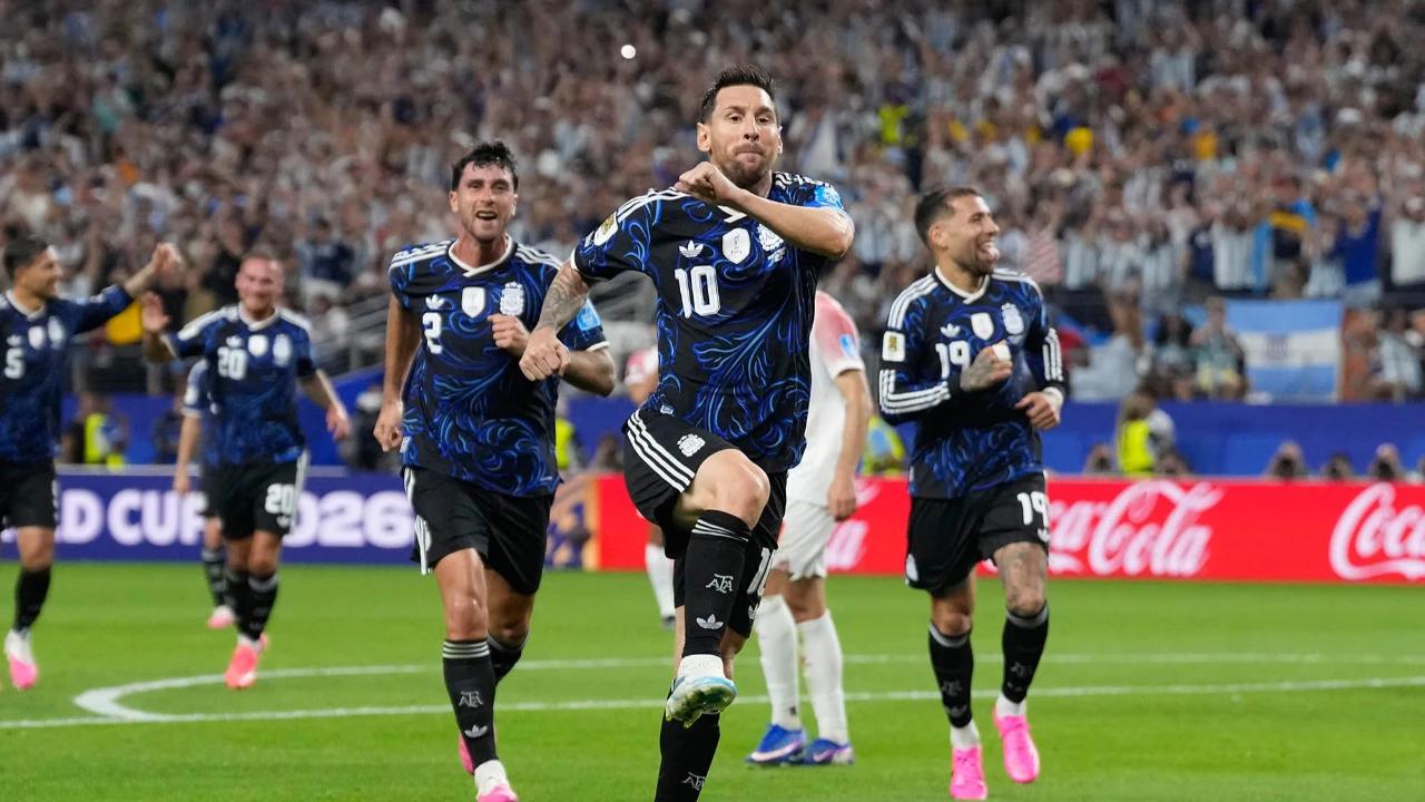 FOTO: Messi Lengkapi Kemenangan Argentina atas Yordania
