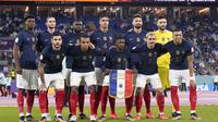 Pemain Timnas&nbsp;Prancis melakukan sesi foto sebelum pertandingan Grup D Piala Dunia 2022 melawan Timnas&nbsp;Denmark di Stadium 974, Qatar, Sabtu (26/11/2022). (AP Photo/Martin Meissner)