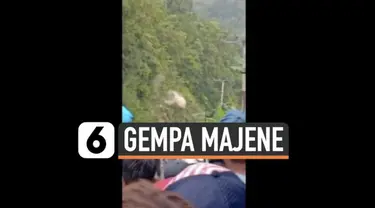 Rangkaian gempa besar di Majene memakan korban jiwa dan rusak sejumlah bangunan. Kamis (14/1) sore gempa juga memicu jatuhnya batu besar dari pegunungan.