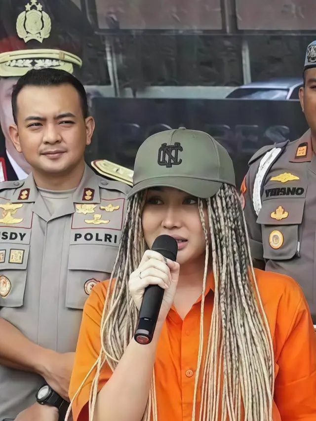 Lucinta Luna Ungkap Dirinya Dijebak oleh Isa Zega Terkait Kasus Narkoba. (instagram/lucintaluna_manjalita)