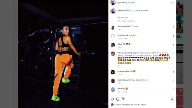 Kumpulan Potret Keren Agnez Mo Berpose dengan Mobil Mewah (@agnezmo/Instagram)