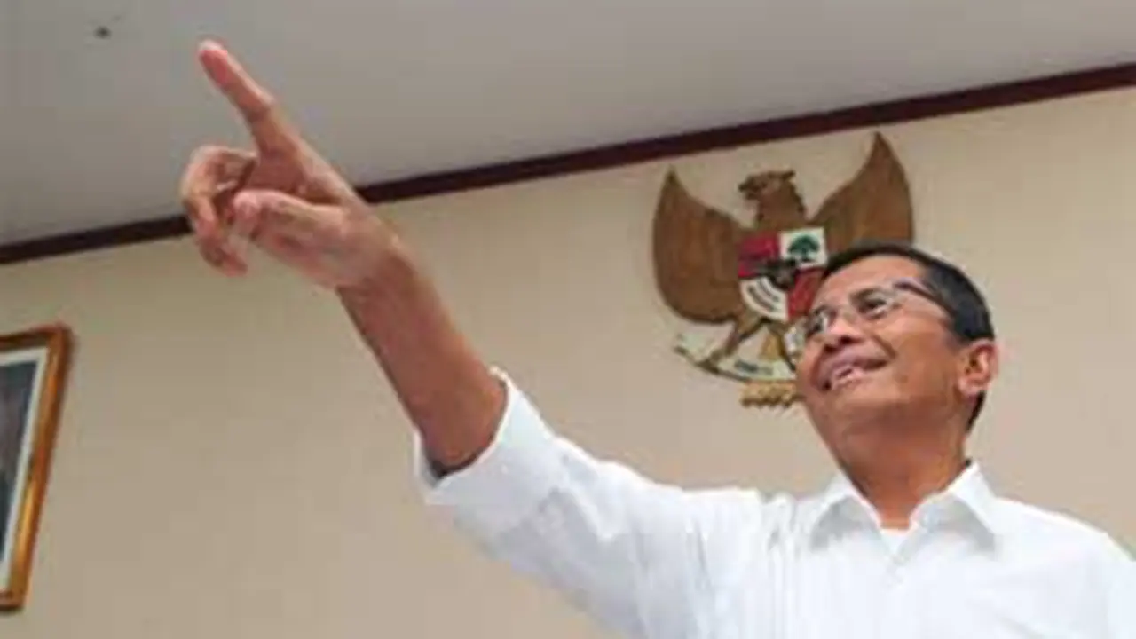 120223bfoto-dahlan.jpg