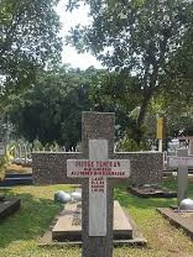 Makam Pierre Tendean di TMP Kalibata (Wikimedia Commons)