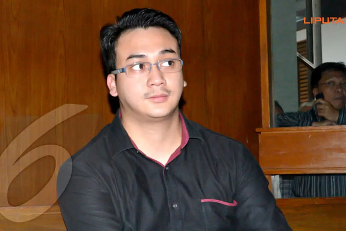 dimas-andrean-1-130604c.jpg