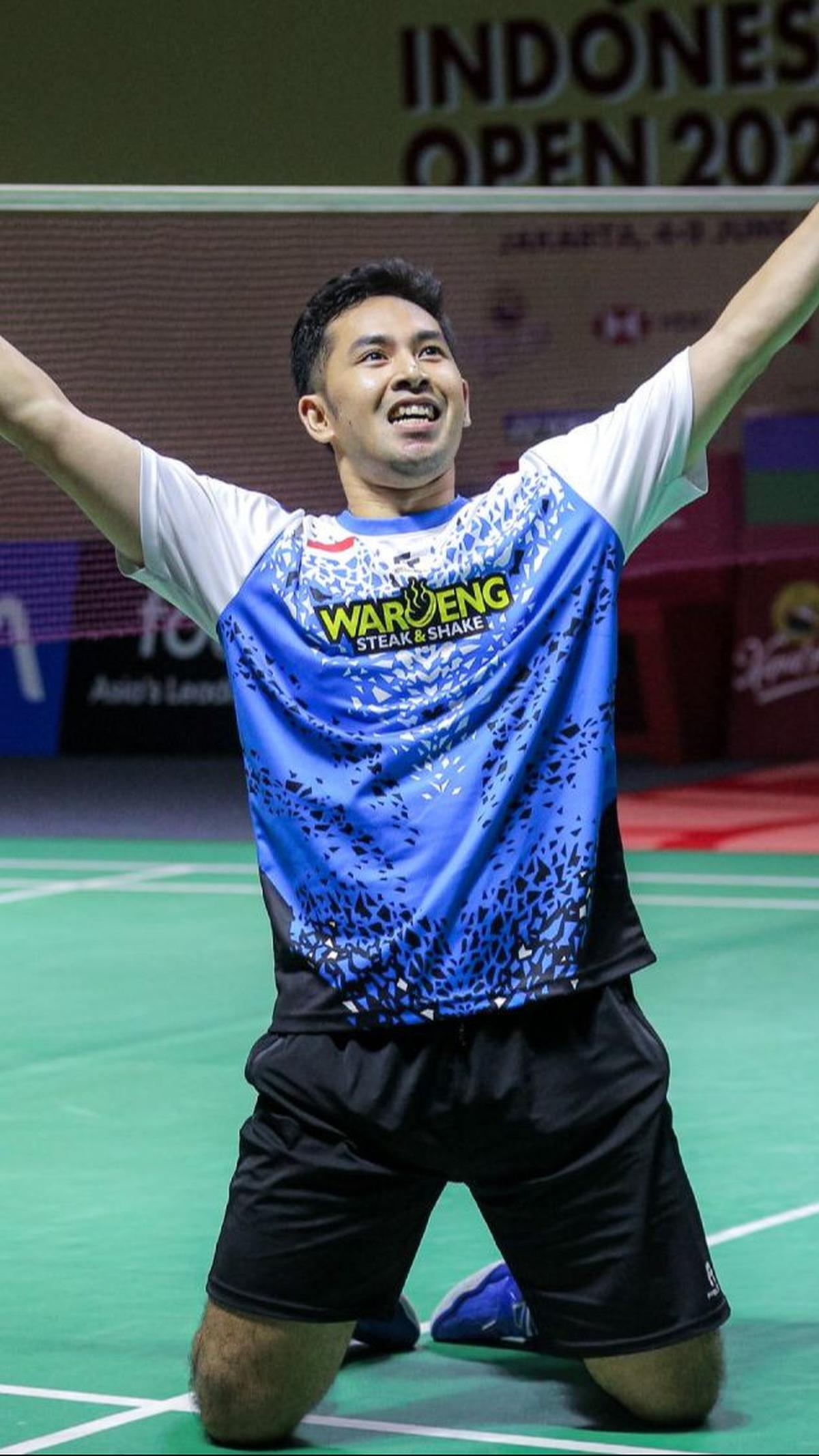 Ekspresi&nbsp;Reza setelah menaklukkan&nbsp;Lee Jhe-Huei/Yang Po-Hsuan pada babak perempat final Indonesia Open 2024 di Istora Senayan, Jakarta, Jumat (7/6/2024).&nbsp;Bola.com/Bagaskara Lazuardi
