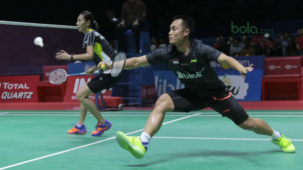 Hafiz Faizal / Gloria Emanuelle Widjaja