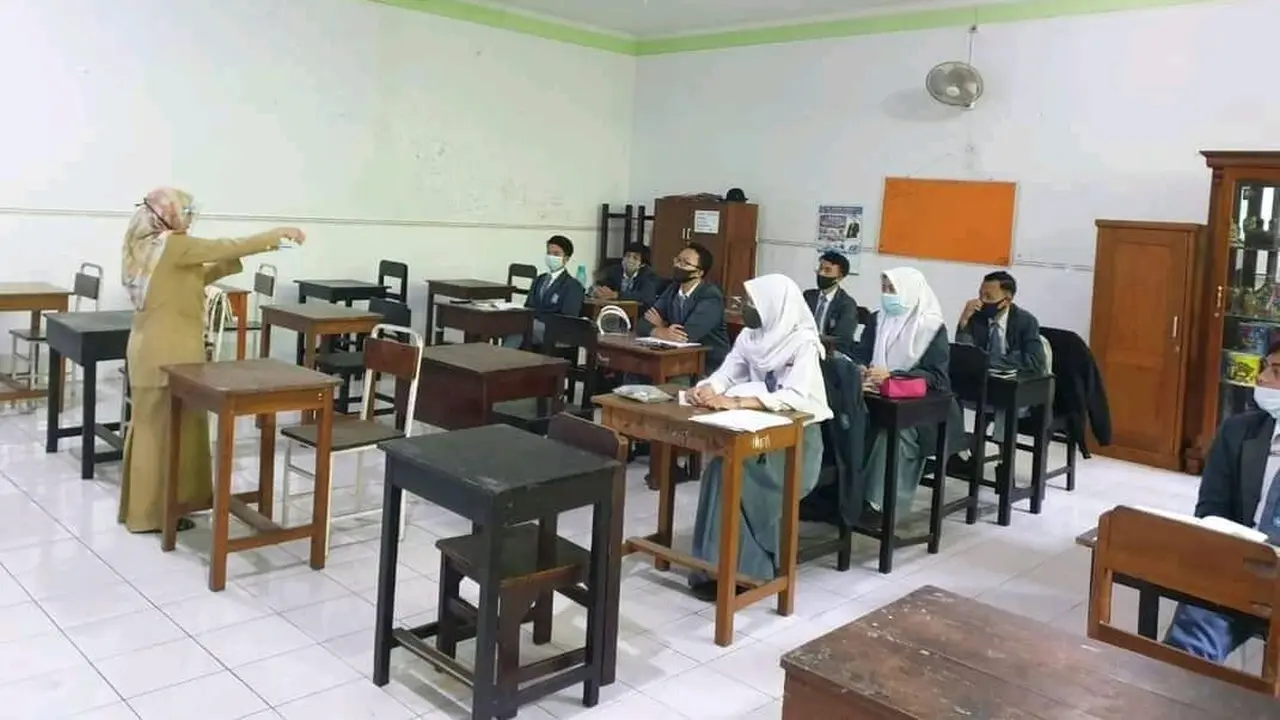 Sejumlah Sekolah Laporkan Praktik Pembelajaran Tatap Muka Terbatas Berjalan Baik
