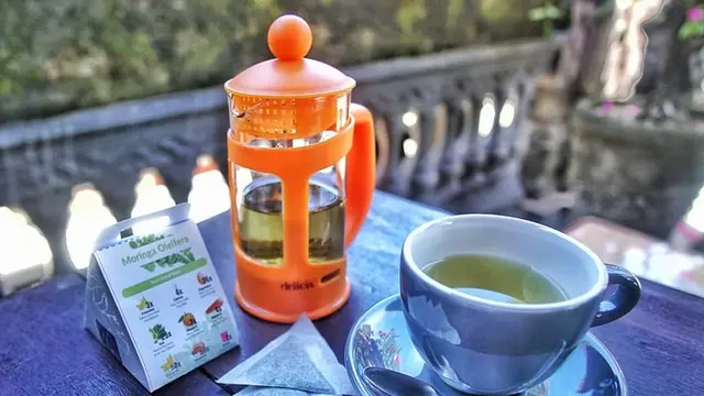 Teh Kelor Moreng Bali