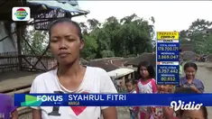 Seekor ular piton sepanjang 4 meter berhasil ditangkap warga di Magetan, Jawa Timur, Sabtu siang (19/6). Reptil seberat 20 kilogram tersebut selama ini sering memangsa hewan ternak warga.