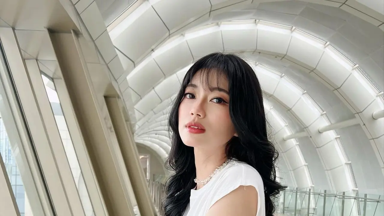 Potret 5 Artis Cantik Asal Kabupaten Cilacap  yang Sukses di Dunia Hiburan Tanah Air
