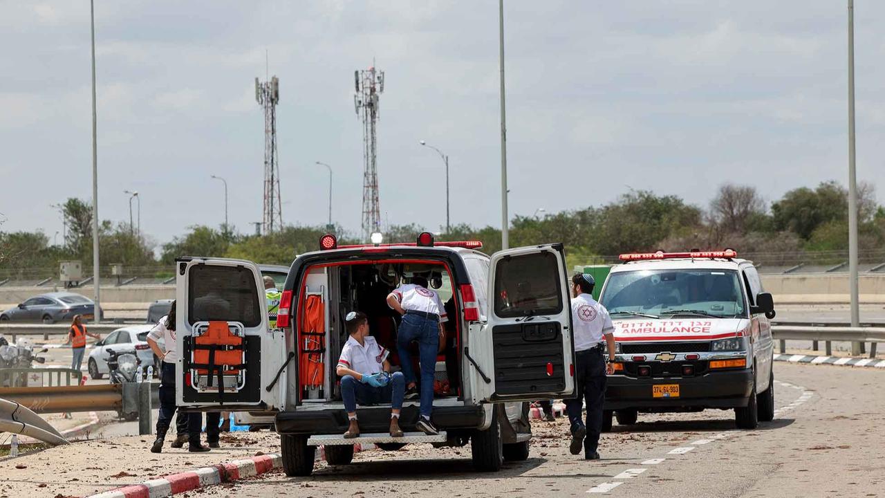 FOTO: Kepanikan Israel Saat Rudal Yaman Menghantam Kawasan Bandara Ben Gurion Israel