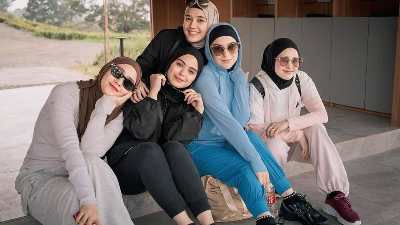 8 Potret Irish Bella dan Haldy Sabri Liburan Bareng Bestie, Romantis Kencan di Alam - Banjir Pujian Circle Pertemanan Positive Vibes