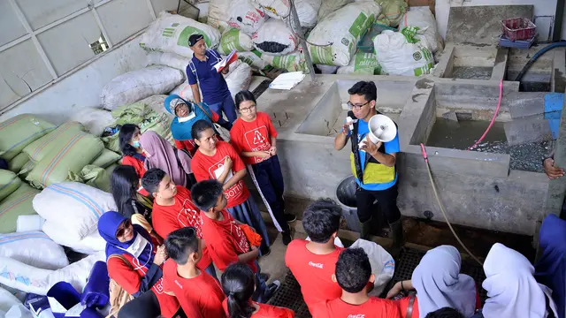 #PlasticReborn, Inspirasi Kesadaran Kelola Sampah Anak Muda
