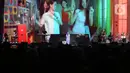 Melly Goeslaw duet dengan Eric Erlangga menyanyikan 'Ada Apa Dengan Cinta'. (Liputan6.com/Johan Tallo)