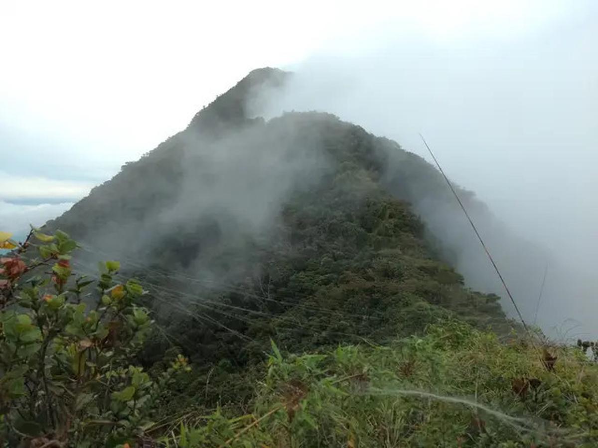 6 Fakta Menarik Gunung Korbu, Gunung Tertinggi ke-2 di Malaysia
