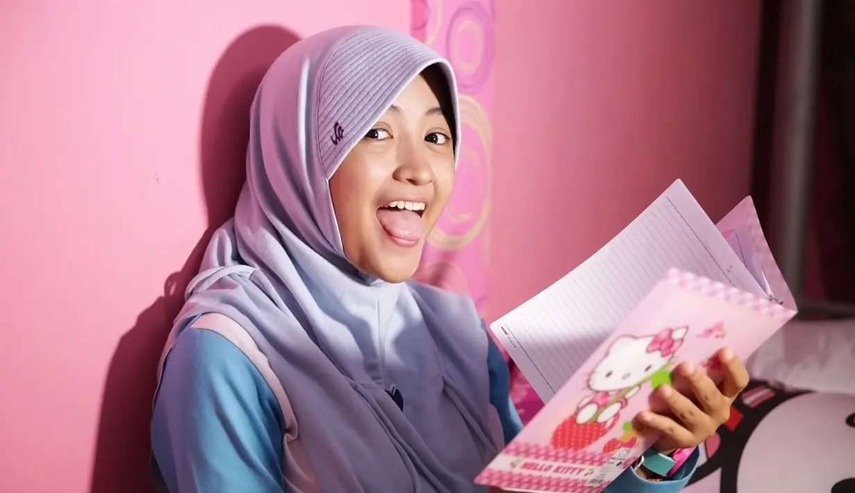 Selain sebagai komika, Arafah juga mulai bermain dalam film layar lebar. Ia ikut terlibat dalam film garapan Ernest Prakasa. Meski tidak melalui casting, bakat akting terpendamnya dipuji Ernest. (Bambang E. Ros/Bintang.com)